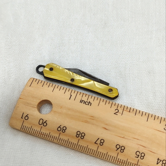 Assorted Vintage Mini Pocket And Money Clip Knife Set - Picture 5 of 14